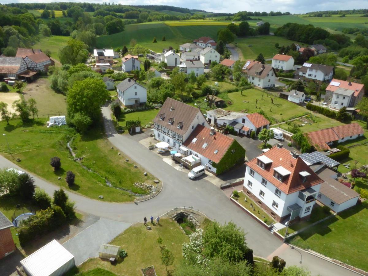 Ferienwohnung An Der Schlier Neuental Exterior photo